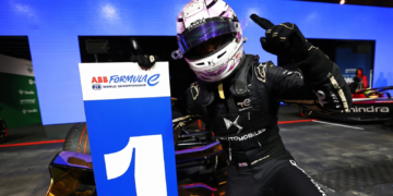 Taylor Barnard takes historic win in London E-Prix thriller; Pascal Wehrlein claims second Formula E title