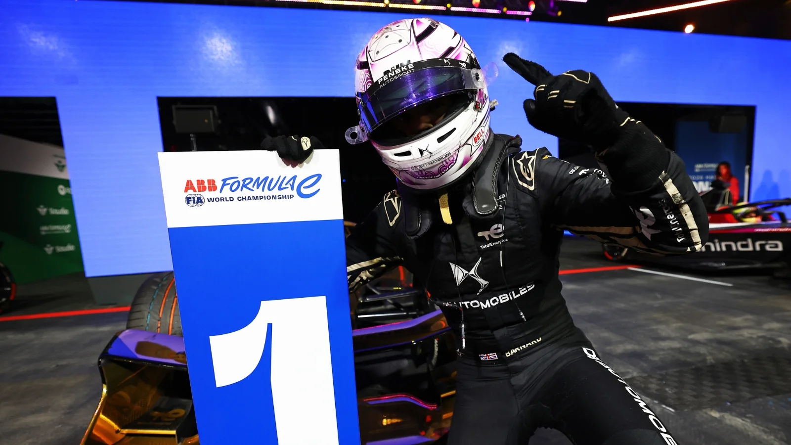 Taylor Barnard takes historic win in London E-Prix thriller; Pascal Wehrlein claims second Formula E title