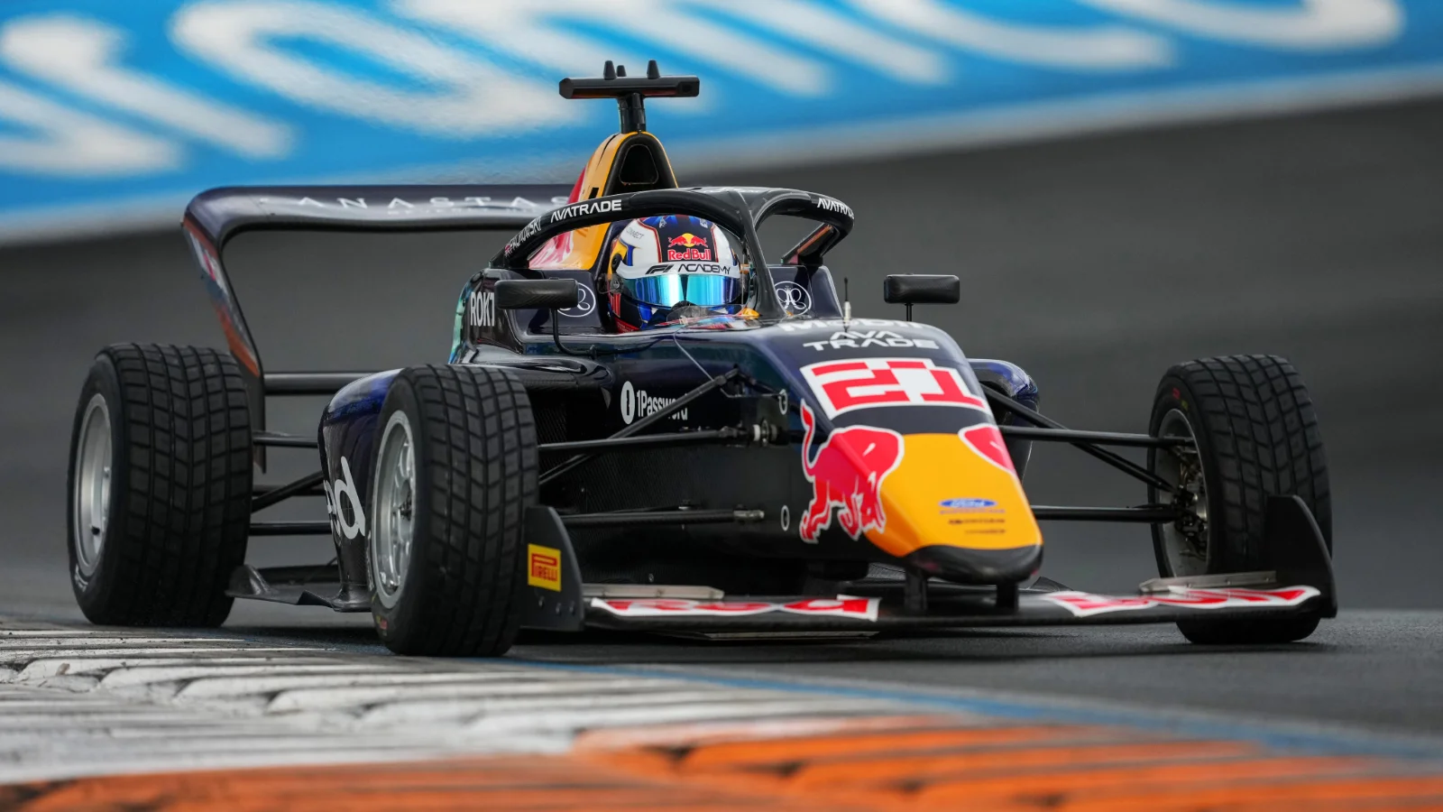 F1 Academy cars around Zandvoort at the reverse grid race at the Dutch GP