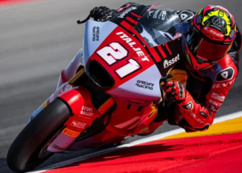 Alonso Lopez claims lights-to-flag Aragon Moto2 victory