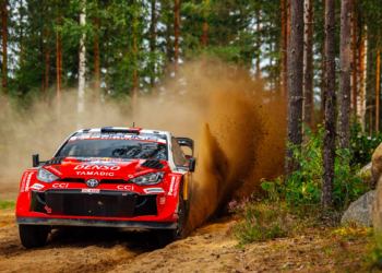 Sebastien Ogier and Julien Ingrassia crash out of Rally Finland
