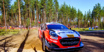 Mārtiņš Sesks crashes out of Rally Finland in SS14