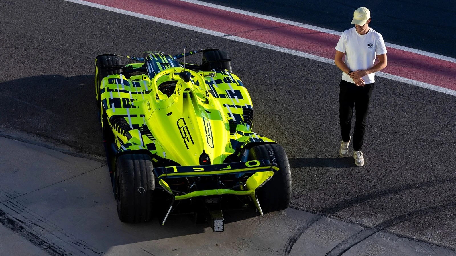 Theo Pouchaire joins Opel Motorsport for the Formula E 2026/2027 season