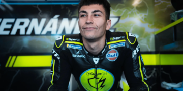 Raul Fernandez signs two-year extension with Trackhouse MotoGP team