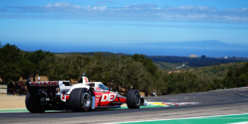 McLaughlin turns to run down the Corkscrew. Photo: Kevin Dejewski