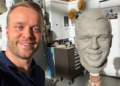 Rosenqvist poses with his clay likeness.