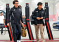 Mattia Binotto (ITA) Audi F1 Team Motorsport Chief Operating and Chief Technical Officer with Gabriel Bortoleto (BRA) Audi F1 Team. 18.02.2026. Formula 1 Testing, Bahrain Test Two, Sakhir, Bahrain, Day One.