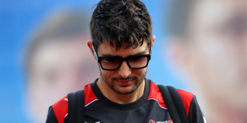 Esteban Ocon curses ‘all the s**t on my back’ after gutting F1 quali exit