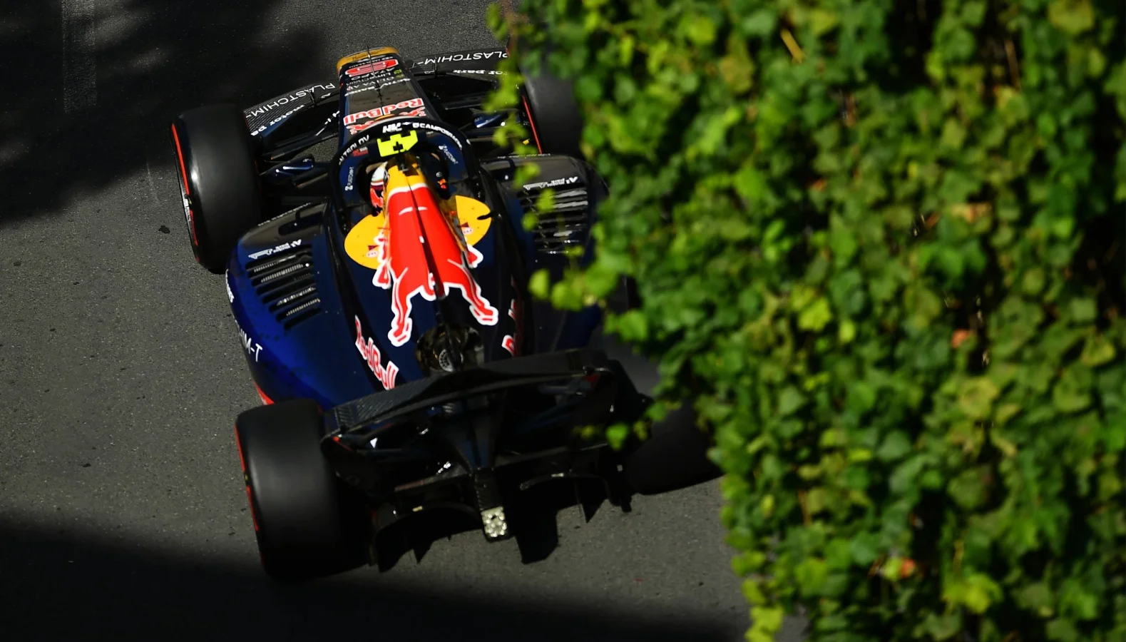 The Formula 2 grid was ready to be set for a 'supersized' Azerbaijan GP. Photo from Formula 2 via X