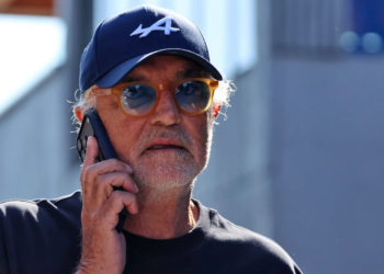 Flavio Briatore has accused one of the FIA judges to have been biased towards McLaren