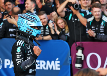 George Russell holds off Max Verstappen in Baku F1 thriller