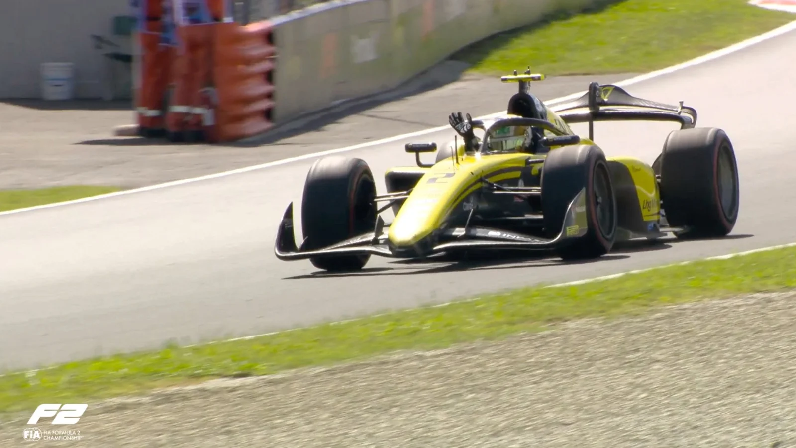 F2 title challenger spins out as Joshua Duerksen produces Monza masterclass