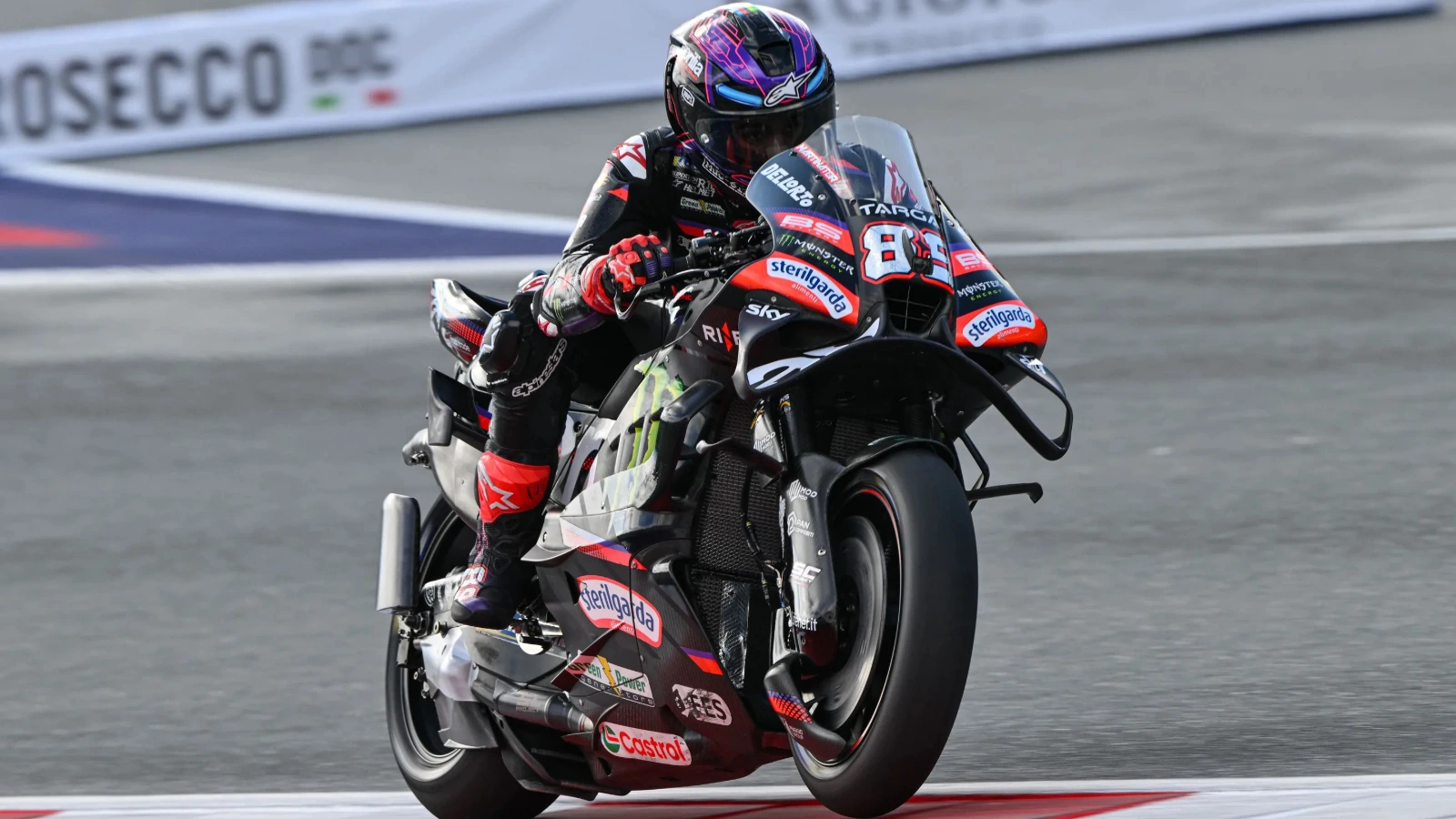 Jorge Martin claims chaotic Austrian MotoGP sprint victory after Pedro Acosta crashes out