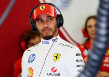 Lewis Hamilton baffled by vital Ferrari issue amid underwhelming Baku showing