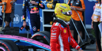 Lewis Hamilton (GBR) Scuderia Ferrari in qualifying parc ferme. 25.09.2026. Formula One World Championship, Rd 15, Azerbaijan Grand Prix, Baku, Azerbaijan, Qualifying Day.