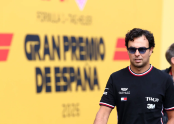 Sergio Perez offers hilarious response to Kimi Antonelli radio feud