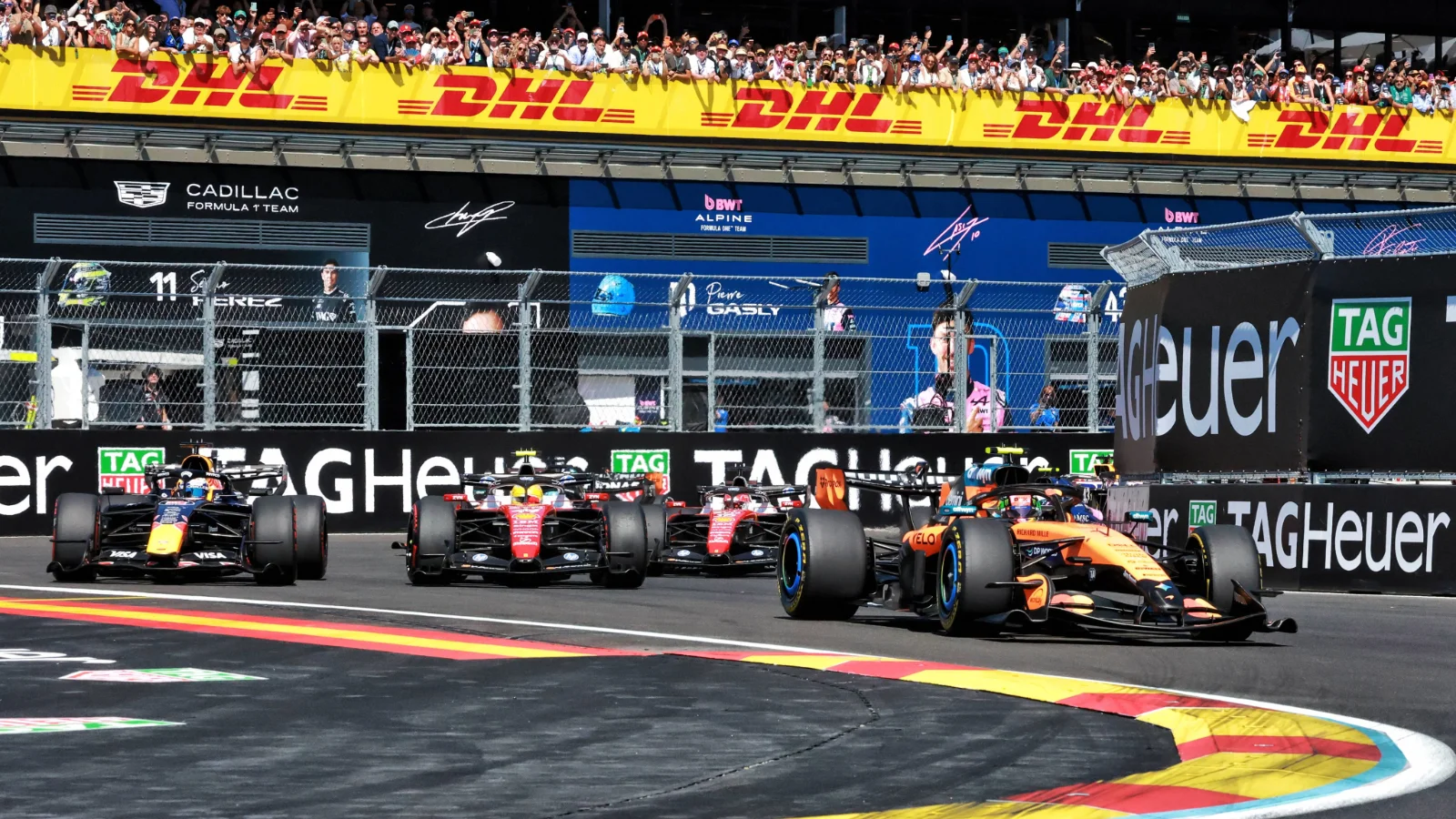 Lando Norris (GBR) McLaren F1 Team MCL40 at the start of the race. 13.09.2026. Formula 1 World Championship, Rd 14, Spanish Grand Prix, Madrid, Spain, Race Day.