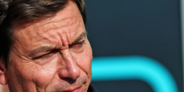Toto Wolff has addressed George Russell's tyre strategy at Monza