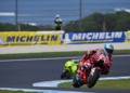 Marc Marquez regains championship lead with Australian MotoGP sprint victory after Jorge Martin crashes