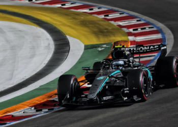 Kimi Antonelli narrowly missed a track limits penalty at Singapore