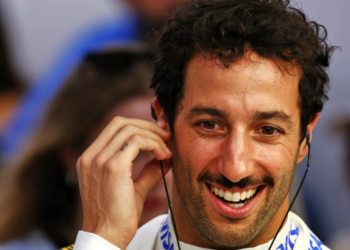 Daniel Ricciardo (AUS) RB. 22.09.2024. Formula 1 World Championship, Rd 18, Singapore Grand Prix, Marina Bay Street Circuit, Singapore, Race Day.