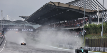 Confusion reigns as F1 Bahrain GP in Malaysia halted after formation lap chaos