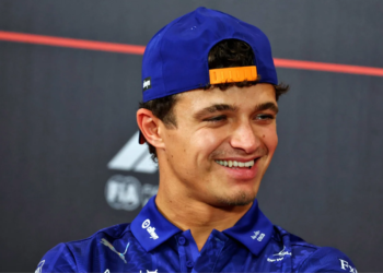 Lando Norris (GBR) McLaren F1 Team in the FIA Press Conference. 08.10.2026. Formula 1 World Championship, Rd 17, Singapore Grand Prix, Marina Bay Street Circuit, Singapore, Preparations Day