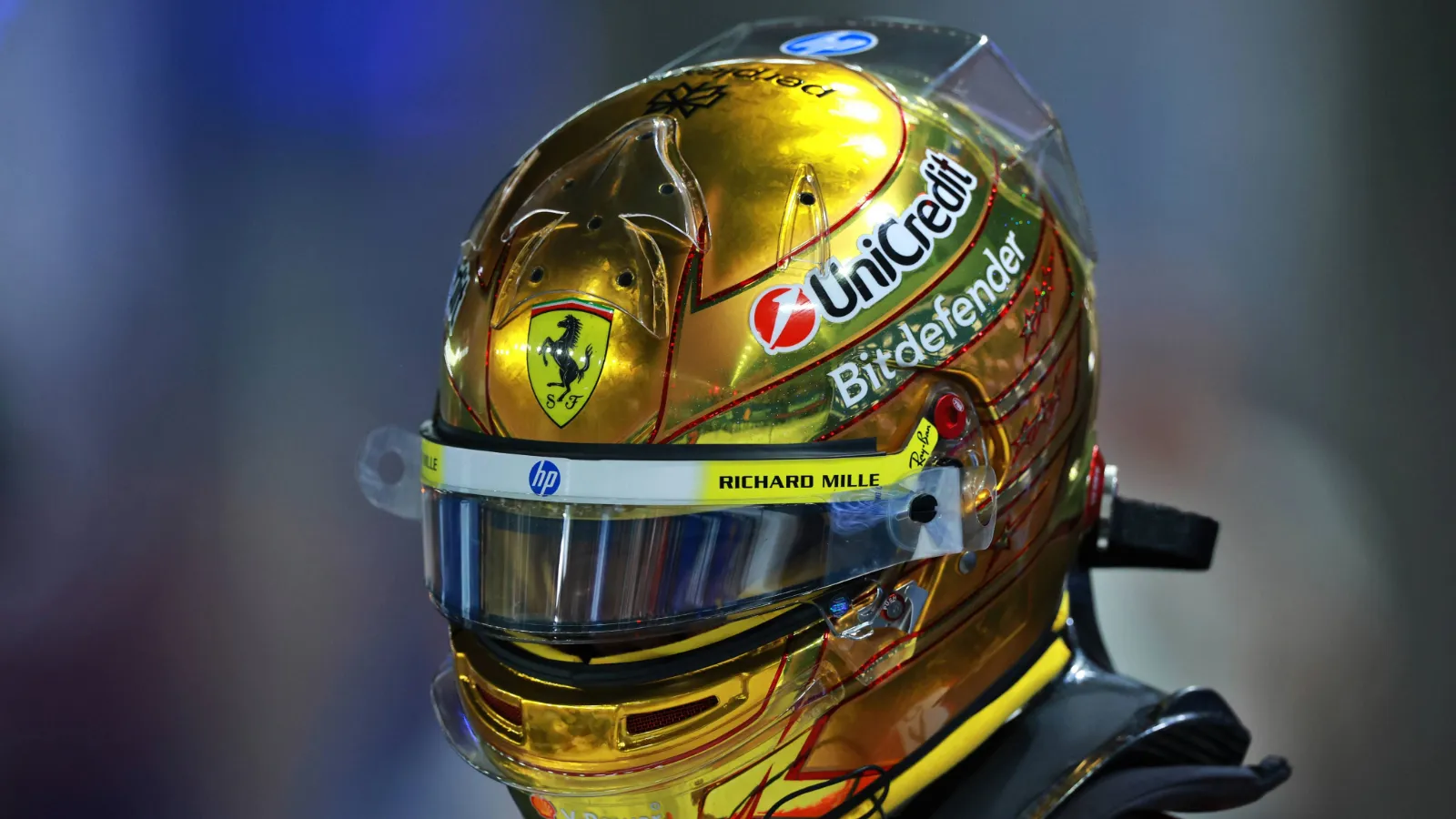 Lewis Hamilton took ill after the Singapore GP