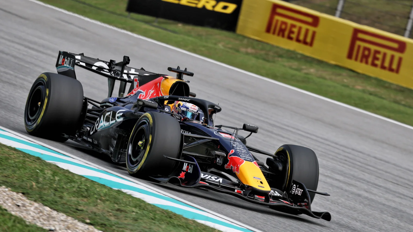 Max Verstappen and Charles Leclerc set early Bahrain benchmarks in Sepang