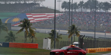 The race start at Sepang has been delayed