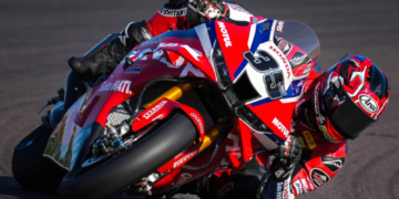 Honda confirms unchanged WorldSBK lineup after Somkiat Chantra extension