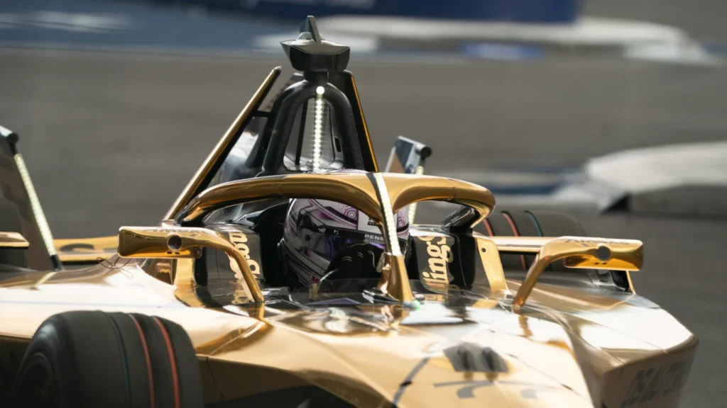 The #77 will remain in Formula E! Image: Daniel Gonzalez