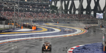 McLaren F1 Singapore Sprint race incident