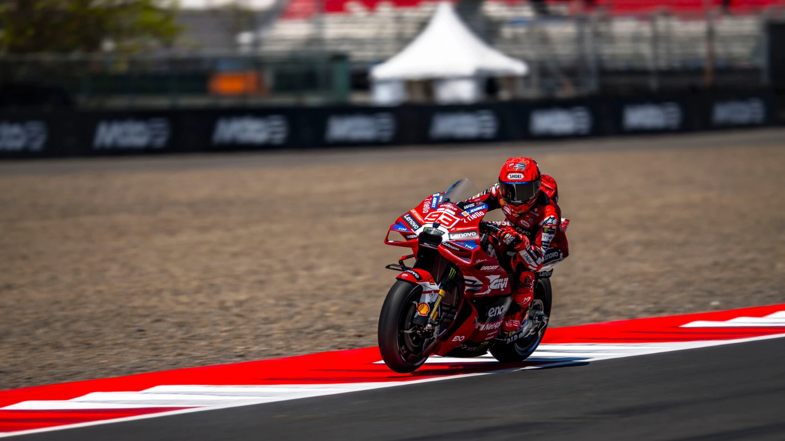 Marc Marquez regains championship lead after chaotic Mandalika MotoGP sprint victory