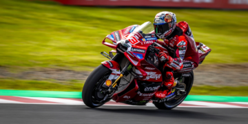 Marc Marquez cruises to Japanese MotoGP victory